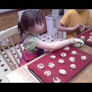 Meet your Posher, Laura